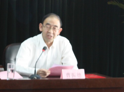 集团公司团委今日召开五四青年座谈会-bevictor伟德官网