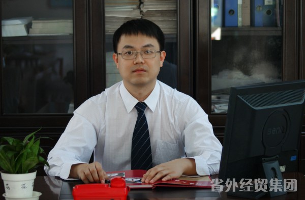 在逆境中稳步前行-bevictor伟德官网