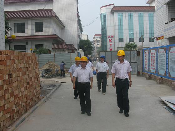 集团公司董事长肖玉龙视察集团所属止园饭馆二期装修刷新工程-bevictor伟德官网