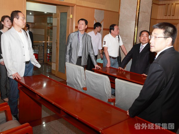 肖玉龙董事长赴所属陕西省止园饭馆调研事情-bevictor伟德官网