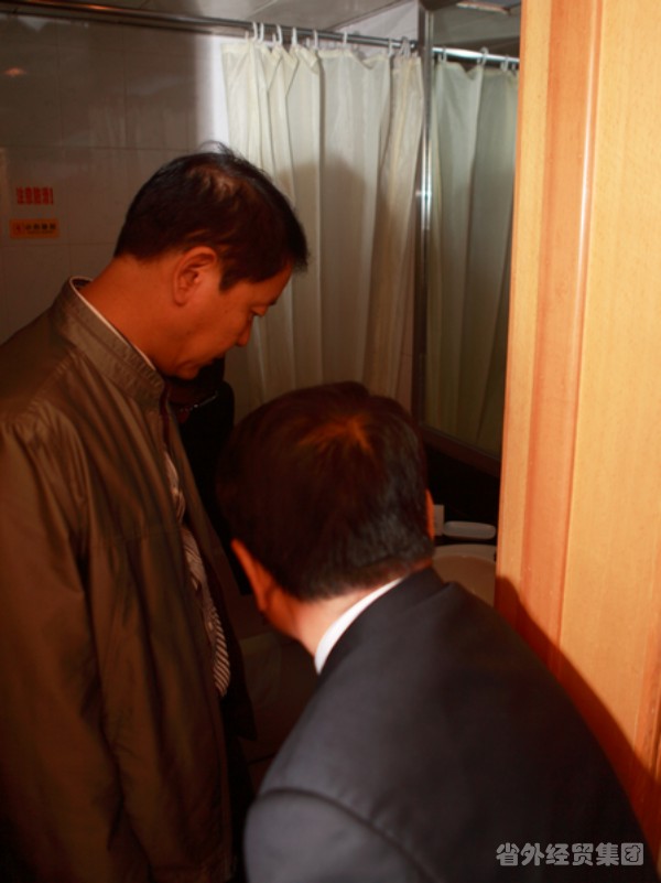 肖玉龙董事长赴所属陕西省止园饭馆调研事情-bevictor伟德官网