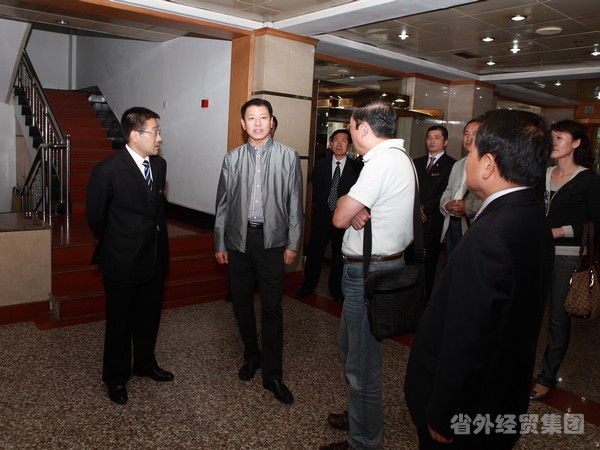 肖玉龙董事长赴所属陕西省止园饭馆调研事情-bevictor伟德官网