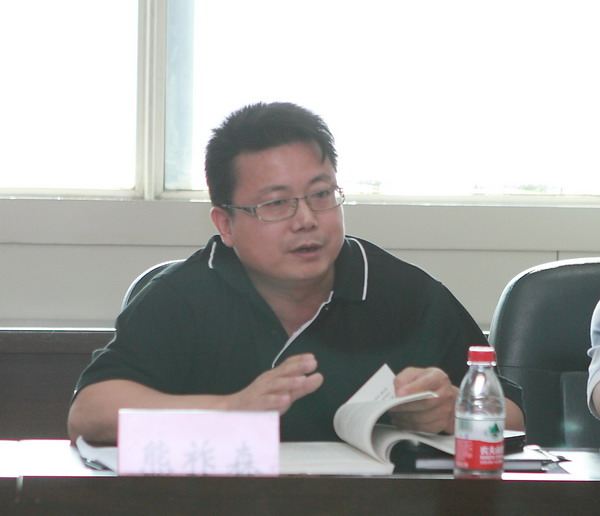 我集团公司党委中心组认真学习胡锦涛同志“七一”主要讲话精神-bevictor伟德官网