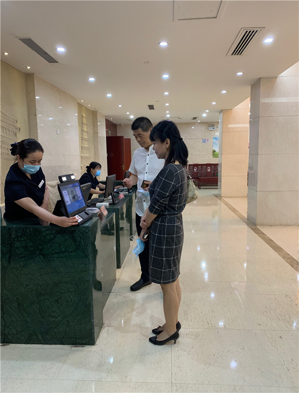 清静守护每一位客人是bevictor伟德官网职责.jpg