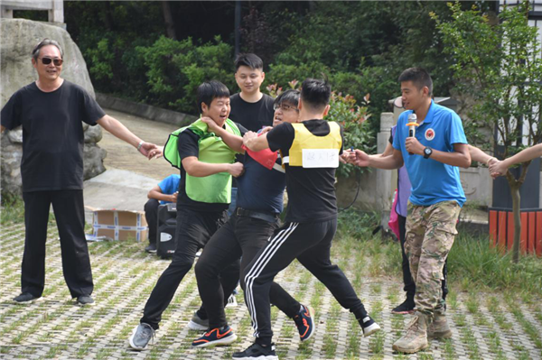 同心共逾越·团结铸绚烂 bevictor伟德官网建设一公司拓展活动-bevictor伟德官网