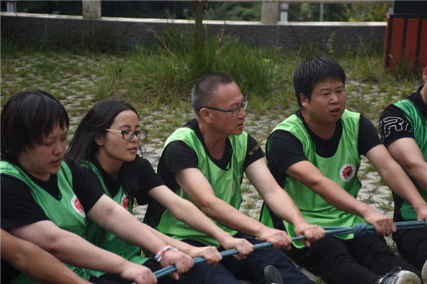 同心共逾越·团结铸绚烂 bevictor伟德官网建设一公司拓展活动-bevictor伟德官网