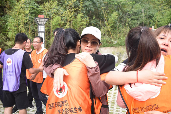 同心共逾越·团结铸绚烂 bevictor伟德官网建设一公司拓展活动-bevictor伟德官网