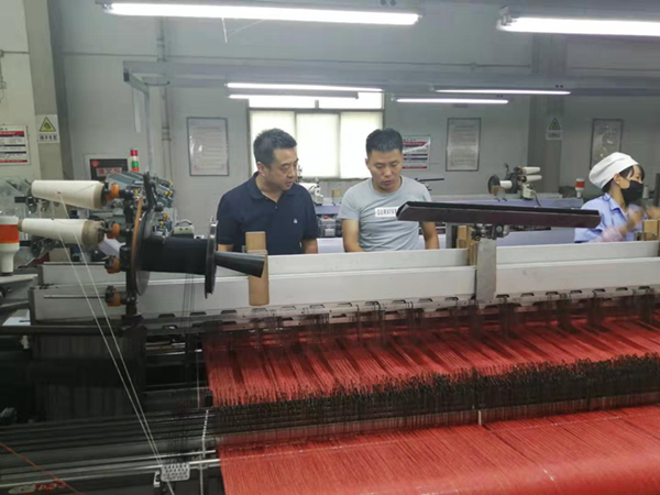 陕海投总司理刘军一行赴银川德泓国际公司举行考察交流-bevictor伟德官网