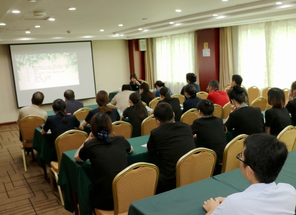 止园饭馆召开新员工培训会-bevictor伟德官网