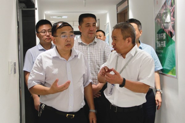 西安市商务局向导深入易通公司调研-bevictor伟德官网